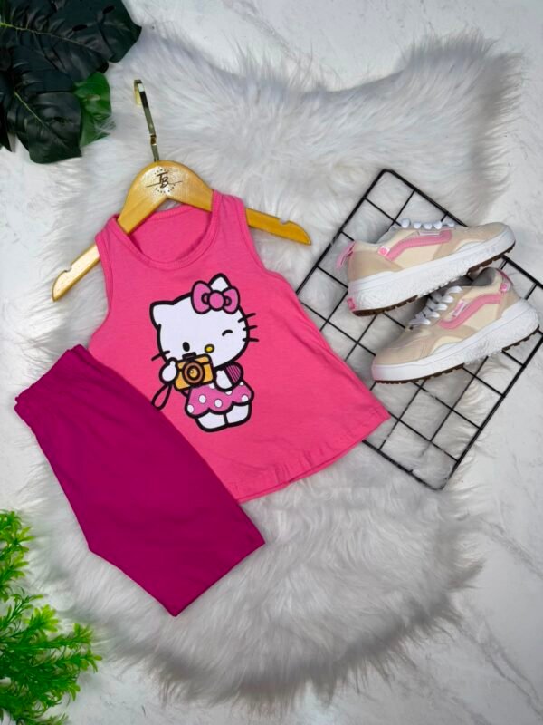 WhatsApp Image 2026-08-04 at 17.16.51 (4) Kit 2 Conjuntos Infantis Femininos Mauro – Blusa e Short