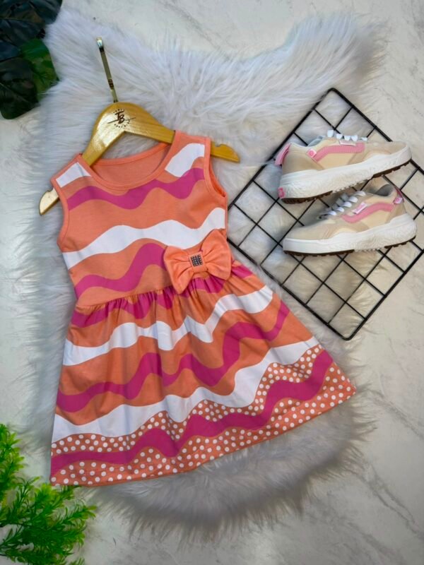 WhatsApp Image 2026-08-05 at 10.15.33 (1) Kit 2 Vestidos Infantis em Malha – Estampas Sortidas