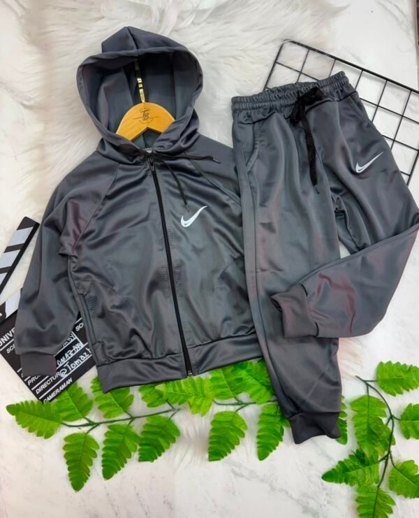 foto - 2026-08-24T092504.373 Conjunto Chimpa Infantil - Unissex